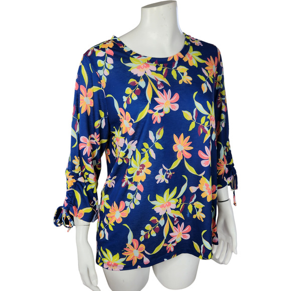 Caribbean Joe Women's Large Blue Floral Blouse 3/4 Sleeves Tie Detail NWT Cruise - Picture 12 of 15